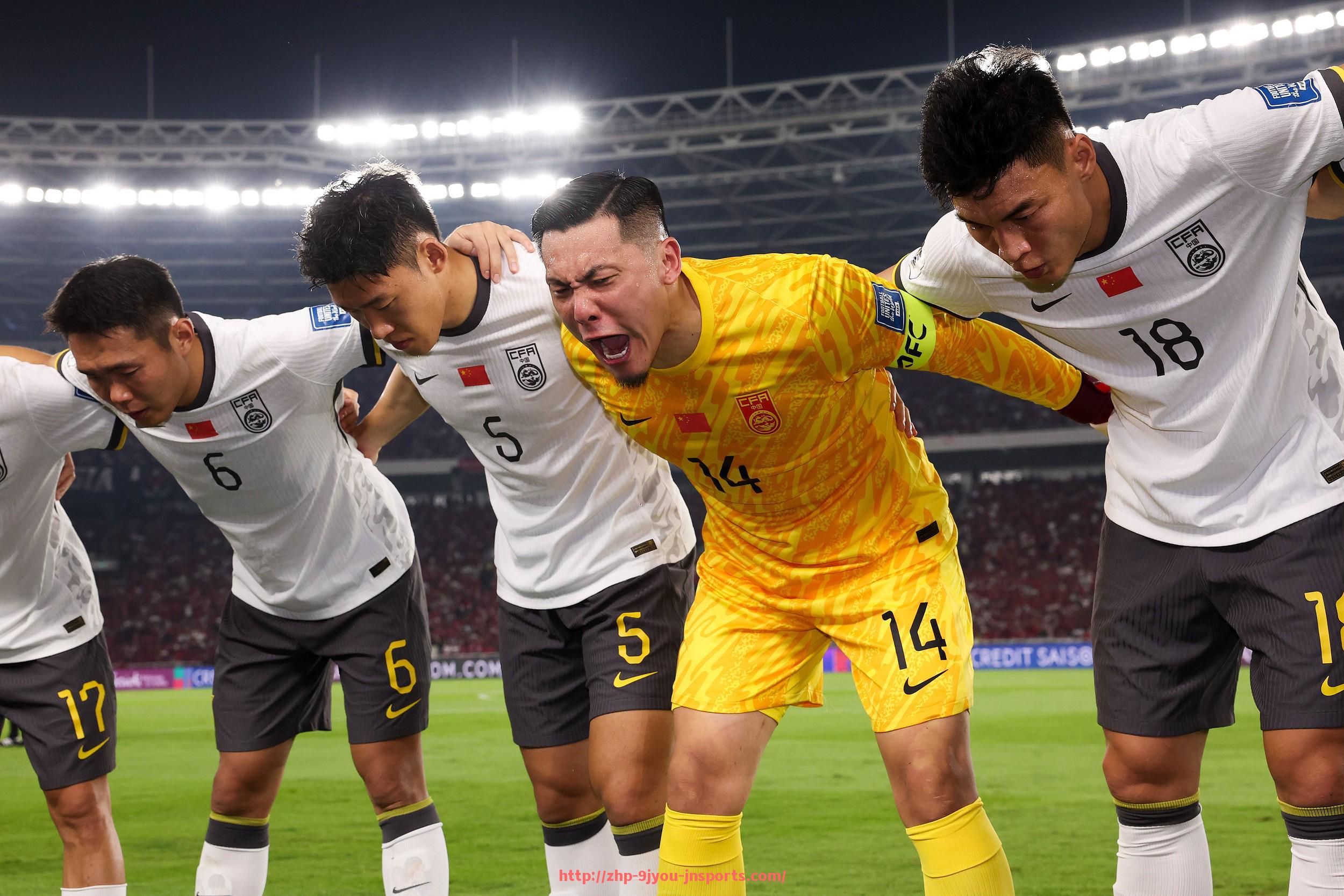 J9九游会登录入口-CBA中国足球联赛重启：两大体育赛事的互动与共存